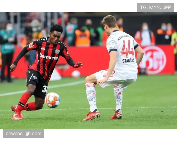 莱比锡主场迎战勒沃库森，欧冠席位争夺战提前上演